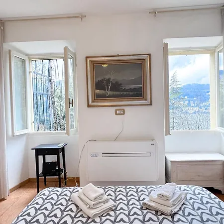 Two-room - View And - Ac Apartamento Como